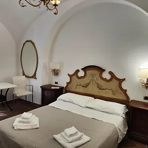 Androsa Apartamento