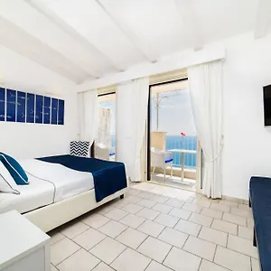 Al Pesce D'oro Bed & Breakfast